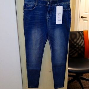 BRAND NEW! SUPER CUTE!